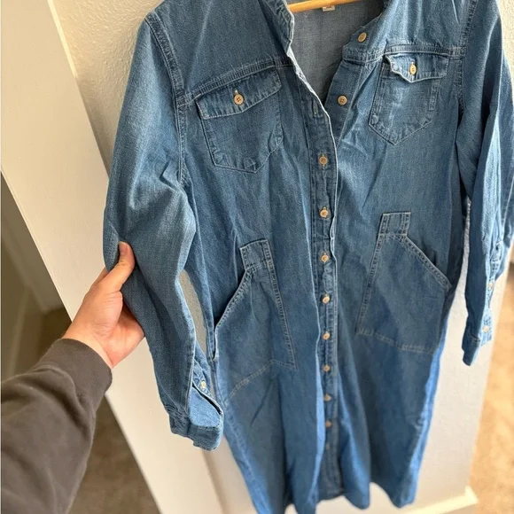 J. Crew Light Blue Denim Shirt Dress 12
(No belt) - Picture 4 of 7